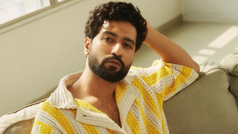 Vicky-Kaushal-channels-his-inner-Punjabi-Munda-in-this-viral.jpg