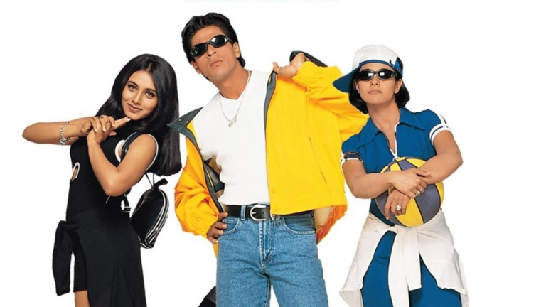 Shah-Rukh-Khan-Kajol-Rani-Mukerji-starrer-gets-housefull-ahead.jpg